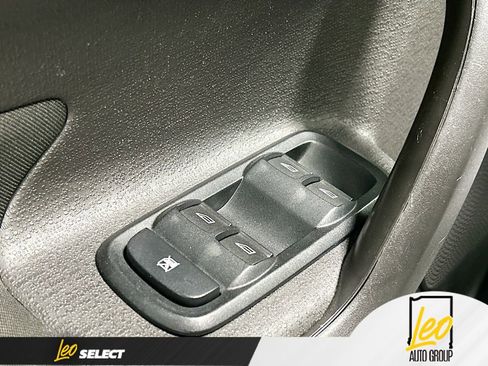 Used 2016 Ford Fiesta SE w/ Cold Weather Package image 16