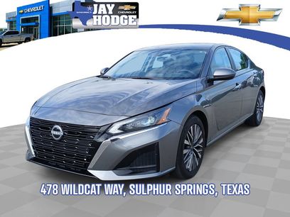 Used 2023 Nissan Altima 2.5 SV