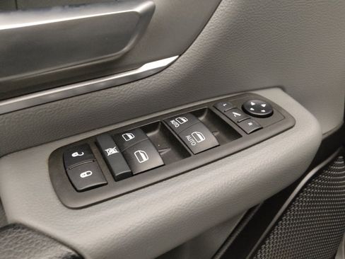 Used 2021 RAM 1500 Big Horn image 27