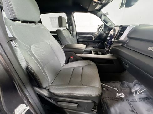 Used 2023 RAM 1500 Big Horn AWD/4WD image 27
