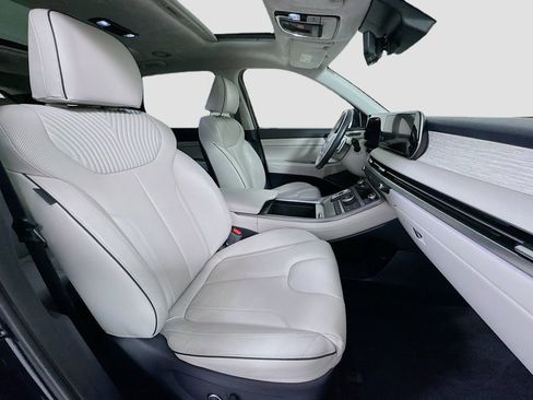 Used 2024 Hyundai Palisade Calligraphy image 29