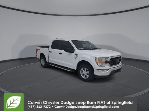 Used 2022 Ford F150 XLT w/ Trailer Tow Package AWD/4WD image 3