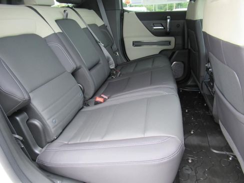 New 2026 GMC Hummer EV SUV image 31