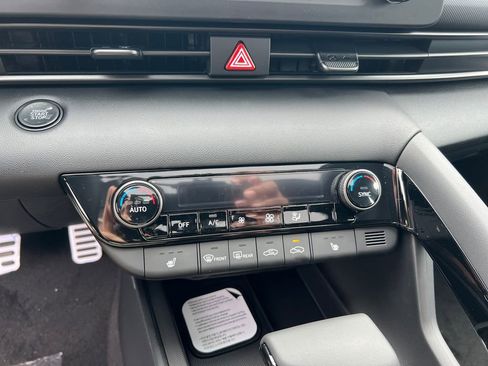 New 2026 Hyundai Elantra SEL Sport Premium FWD image 26