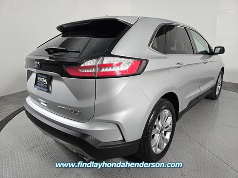 Used 2019 Ford Edge Titanium image 6
