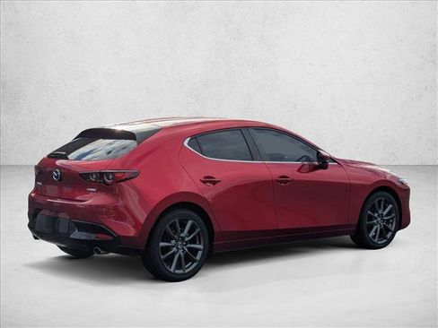 Used 2022 MAZDA MAZDA3 s image 5