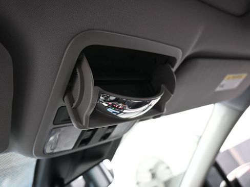 Used 2019 Honda Odyssey Elite image 34