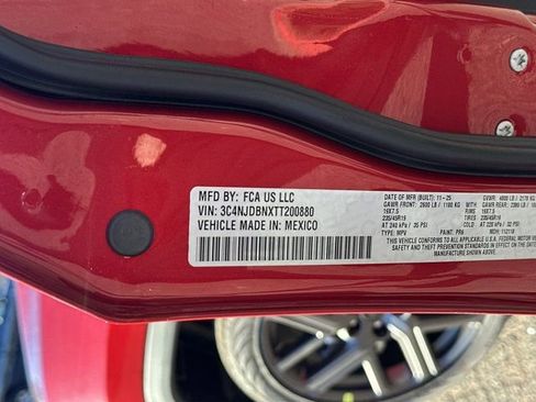 New 2026 Jeep Compass Latitude image 34