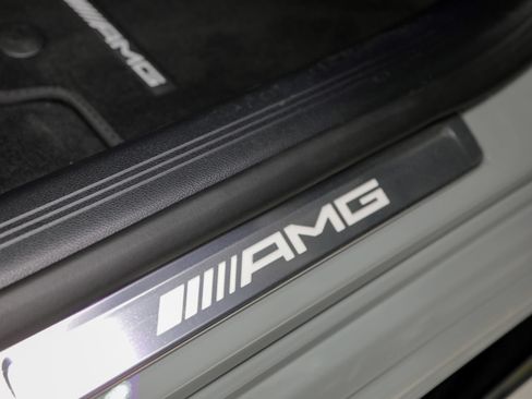 Used 2026 Mercedes-Benz E 53 AMG e 4MATIC Sedan image 33