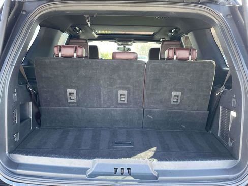 Certified 2024 Ford Expedition Limited image 9