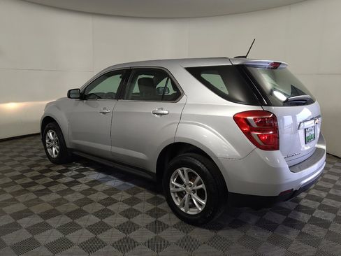 Used 2017 Chevrolet Equinox LS AWD/4WD image 3