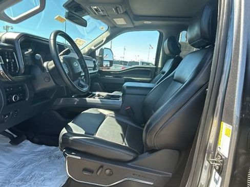 Certified 2024 Ford F350 Lariat w/ Lariat Ultimate Package AWD/4WD image 17