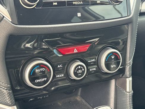 Used 2020 Subaru Forester Limited image 24