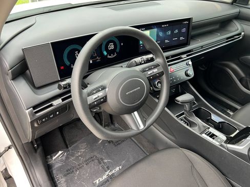 Certified 2026 Hyundai Tucson SEL FWD image 18
