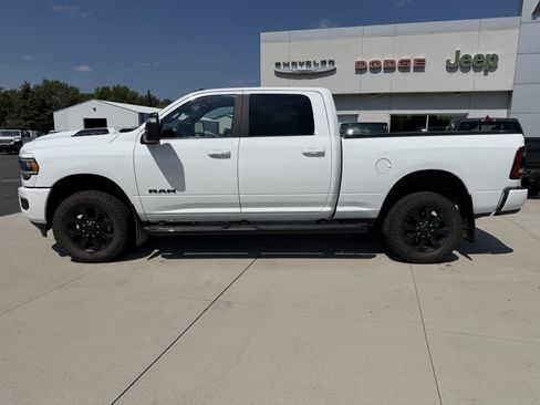 Used 2023 RAM 2500 Laramie w/ Night Edition AWD/4WD image 5