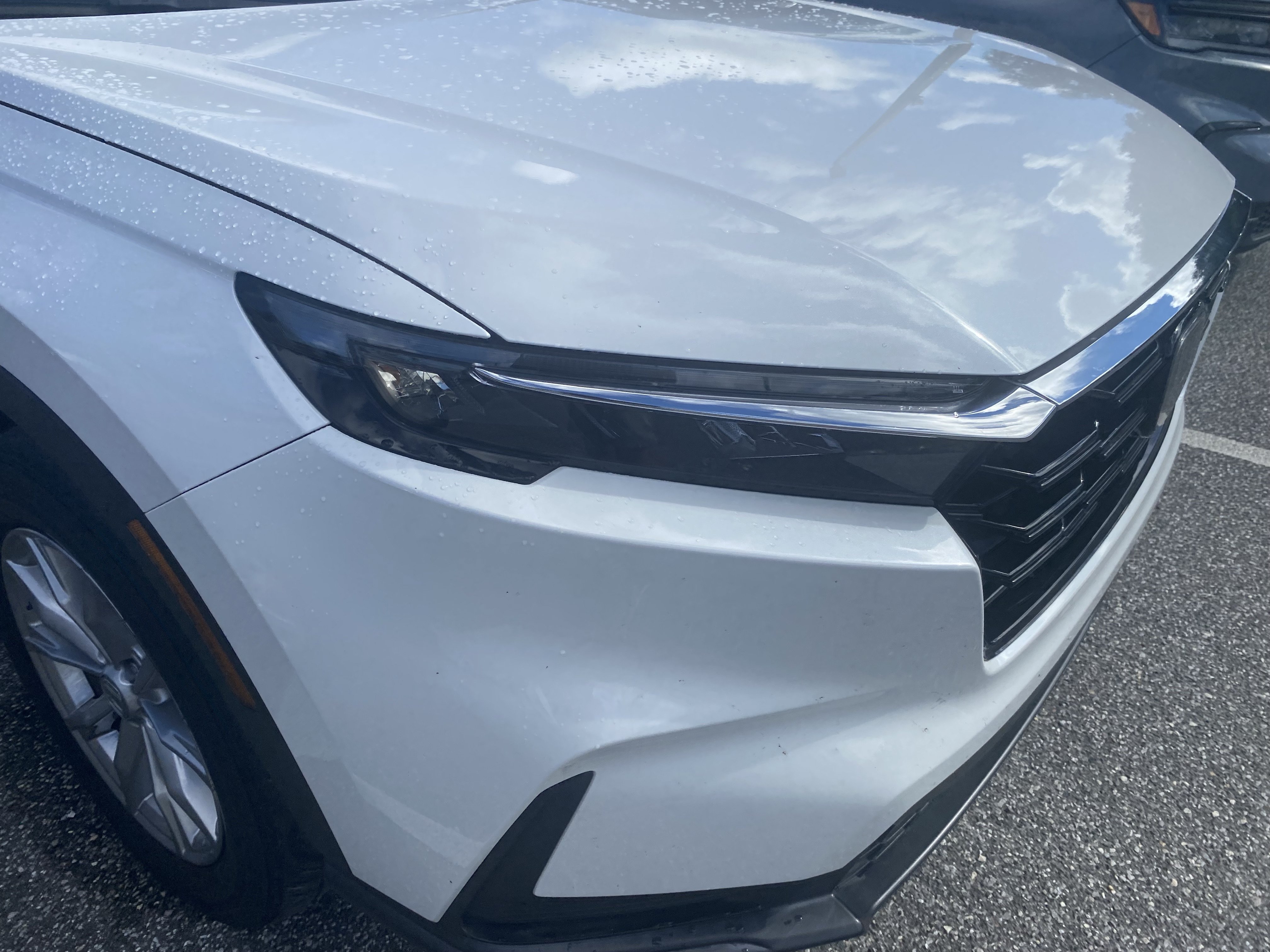 Used 2023 Honda CR-V EX image 16