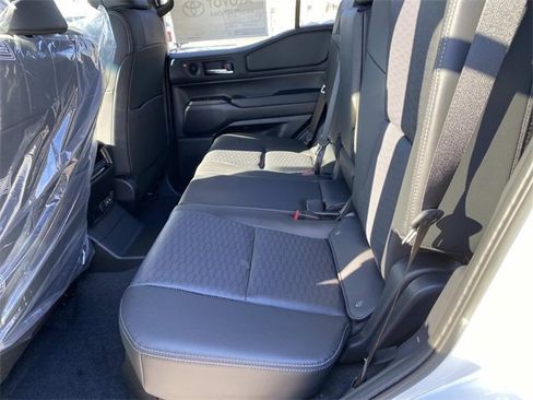 New 2026 Toyota Land Cruiser image 7