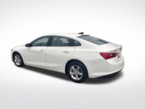 Used 2020 Chevrolet Malibu LS w/ Driver Confidence Package II image 4