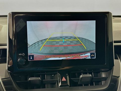 Certified 2024 Toyota Corolla Cross XLE w/ Convenience Package FWD image 13