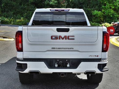 Used 2021 GMC Sierra 1500 AT4 w/ AT4 Premium Package image 7