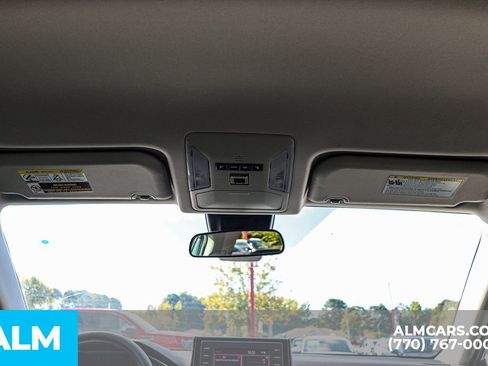 Used 2021 Toyota RAV4 LE image 55