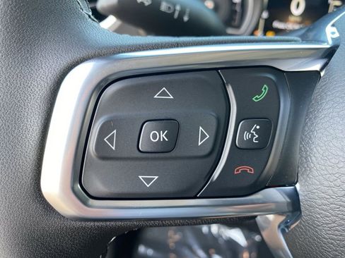 New 2025 Jeep Wrangler Unlimited Sahara w/ Safety Group AWD/4WD image 27