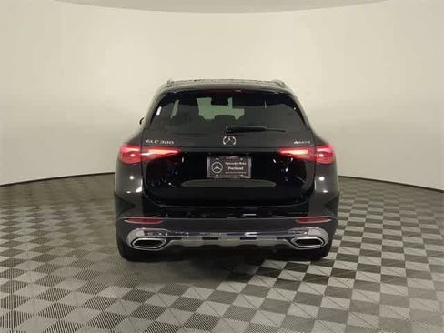 Certified 2026 Mercedes-Benz GLC 300 4MATIC image 4