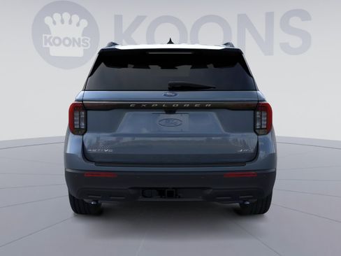 New 2026 Ford Explorer Active AWD/4WD image 7