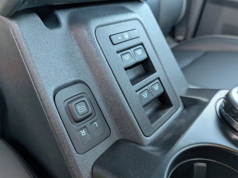 New 2025 Ford Bronco Outer Banks image 23