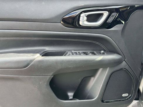 Used 2022 Jeep Compass High Altitude image 17