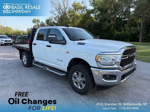 Used 2024 RAM 2500 Big Horn AWD/4WD image 1