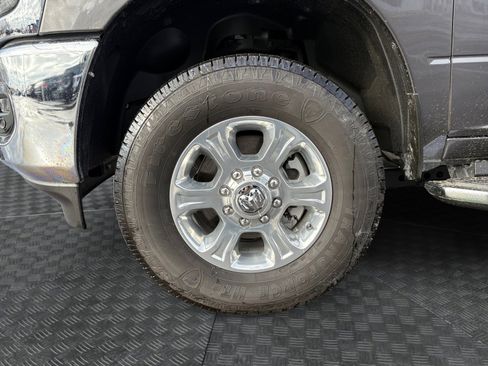 Used 2025 RAM 2500 Big Horn image 14