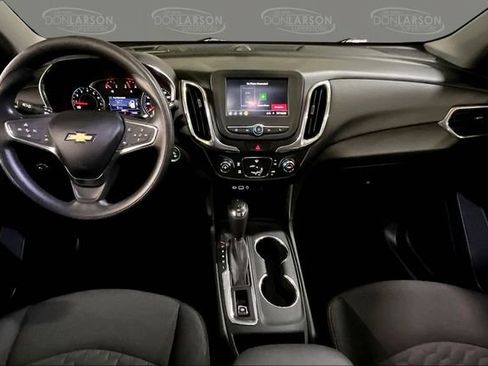 Used 2020 Chevrolet Equinox LT FWD image 19