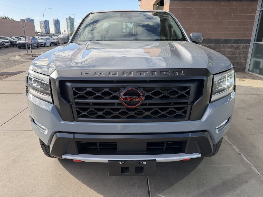 Used 2024 Nissan Frontier PRO-4X w/ Off-Road Protection Package AWD/4WD image 10