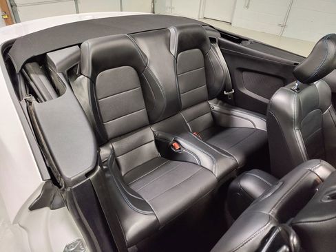 Used 2019 Ford Mustang GT Premium w/ GT Performance Package image 15