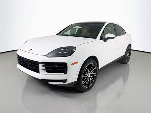 New 2026 Porsche Cayenne Coupe AWD/4WD image 1