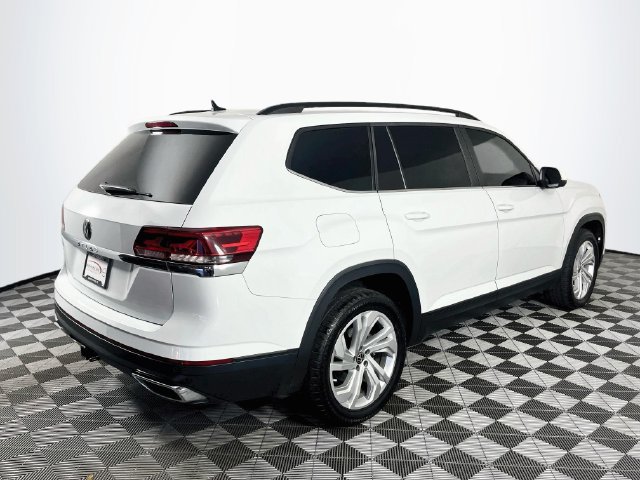Used 2023 Volkswagen Atlas SE w/ Panoramic Sunroof Package FWD image 8
