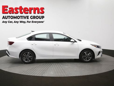 Used 2022 Kia Forte LXS FWD image 43