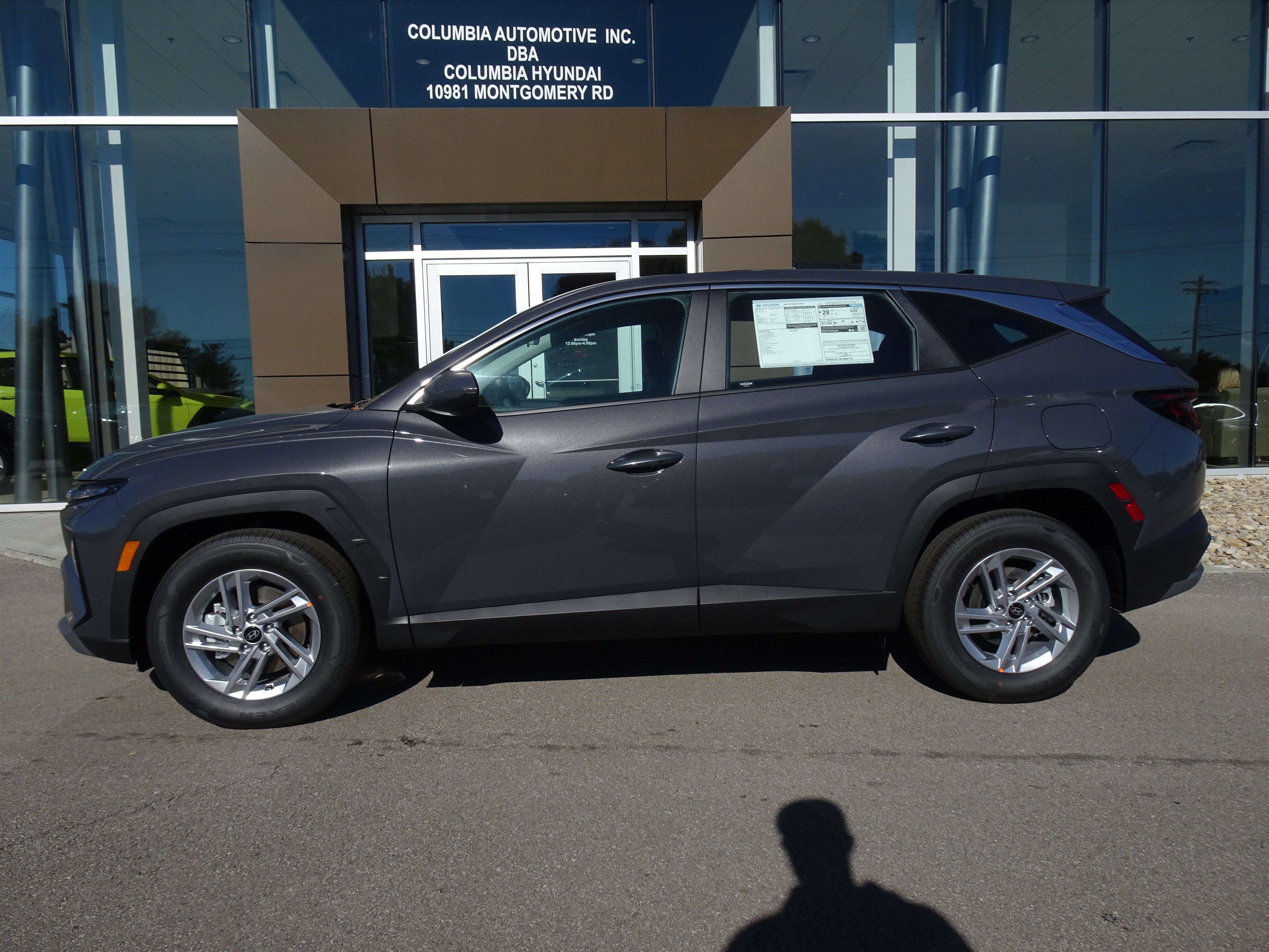 New 2026 Hyundai Tucson SE FWD image 2