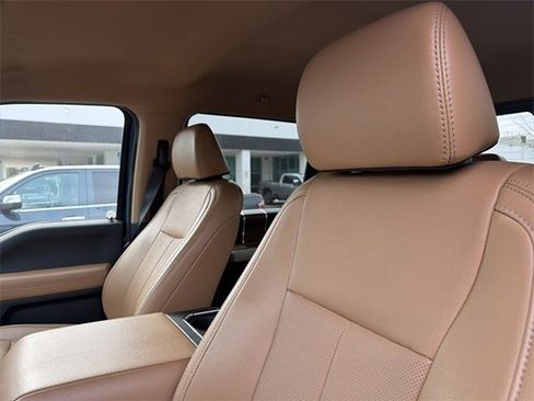 Used 2022 Ford F250 Lariat w/ Lariat Ultimate Package image 9