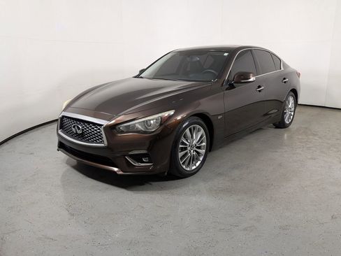 Used 2019 INFINITI Q50 Luxe image 3
