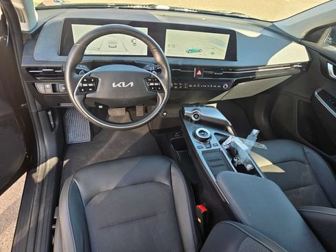 Used 2024 Kia EV6 Light AWD/4WD image 12