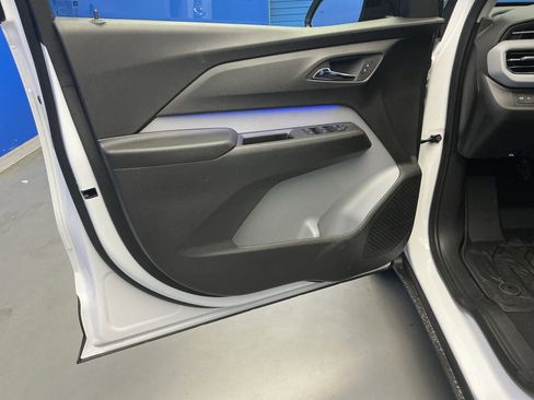 New 2027 Chevrolet Bolt RS FWD image 10