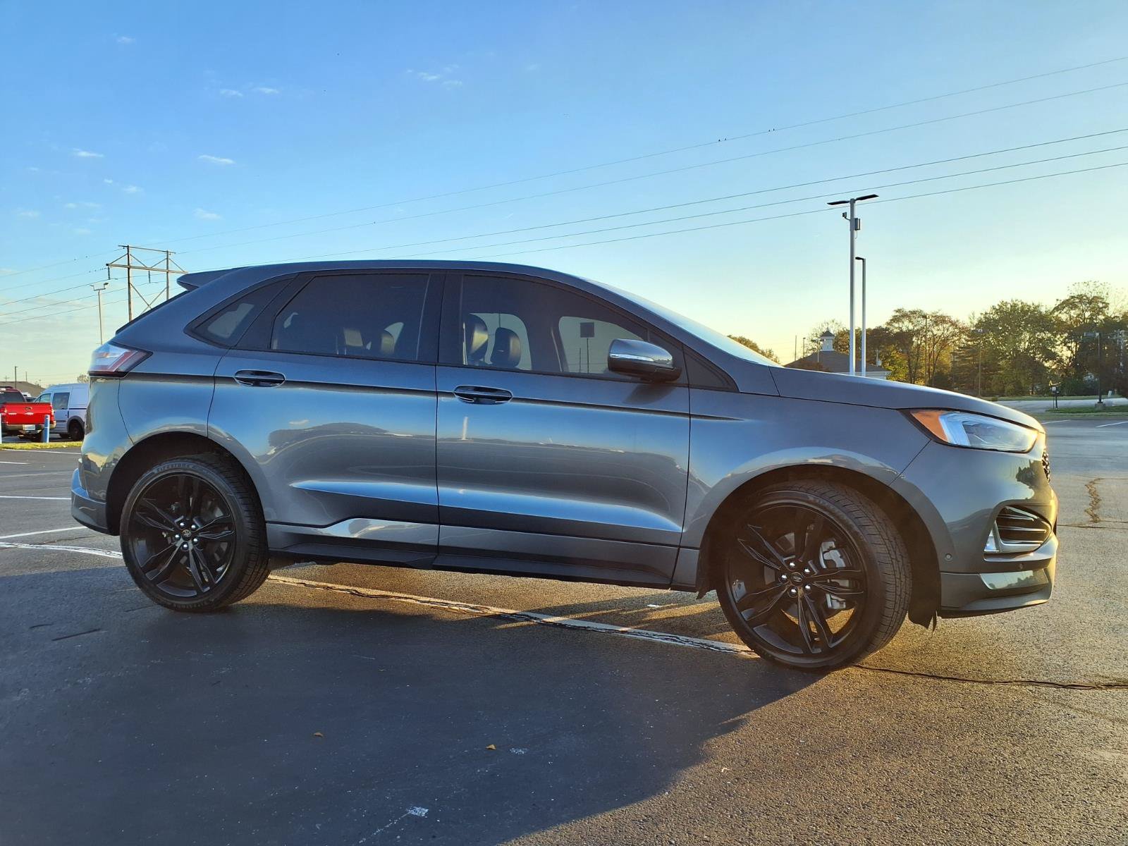 Used 2022 Ford Edge ST w/ Equipment Group 401A AWD/4WD image 40