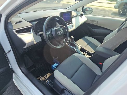 Certified 2025 Toyota Corolla LE w/ LE Premium Package FWD image 24