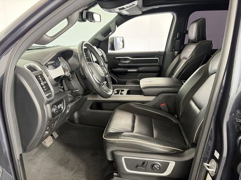 Used 2020 RAM 1500 Laramie w/ Sport Appearance Package AWD/4WD image 6