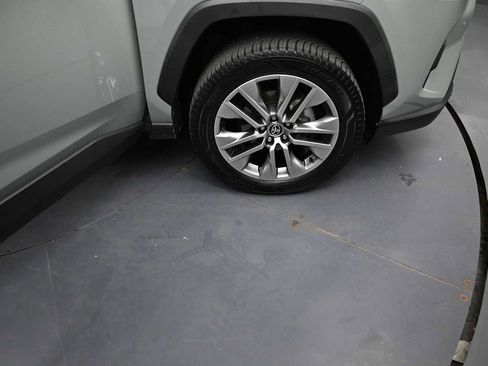 Used 2022 Toyota RAV4 XLE Premium AWD/4WD image 10