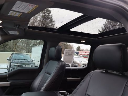 Used 2020 Ford F350 Lariat image 5