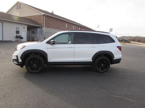 Used 2022 Honda Pilot TrailSport image 13