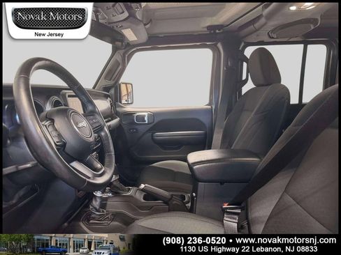 Used 2021 Jeep Gladiator Willys image 14